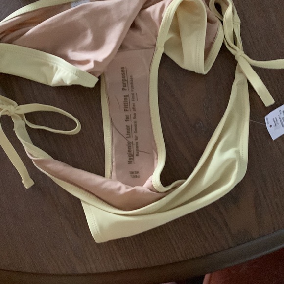 Old Navy Bikini - Medium Bottom - large Top NWT - Picture 9 of 12